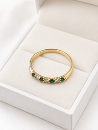 Anillo churumbella de esmeralda y diamantes en oro 14k