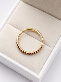 Anillo churumbella de Rubi en oro 14k