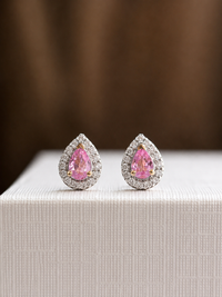 Arete gota Turmalina Rosa con halo de diamantes en oro 14k