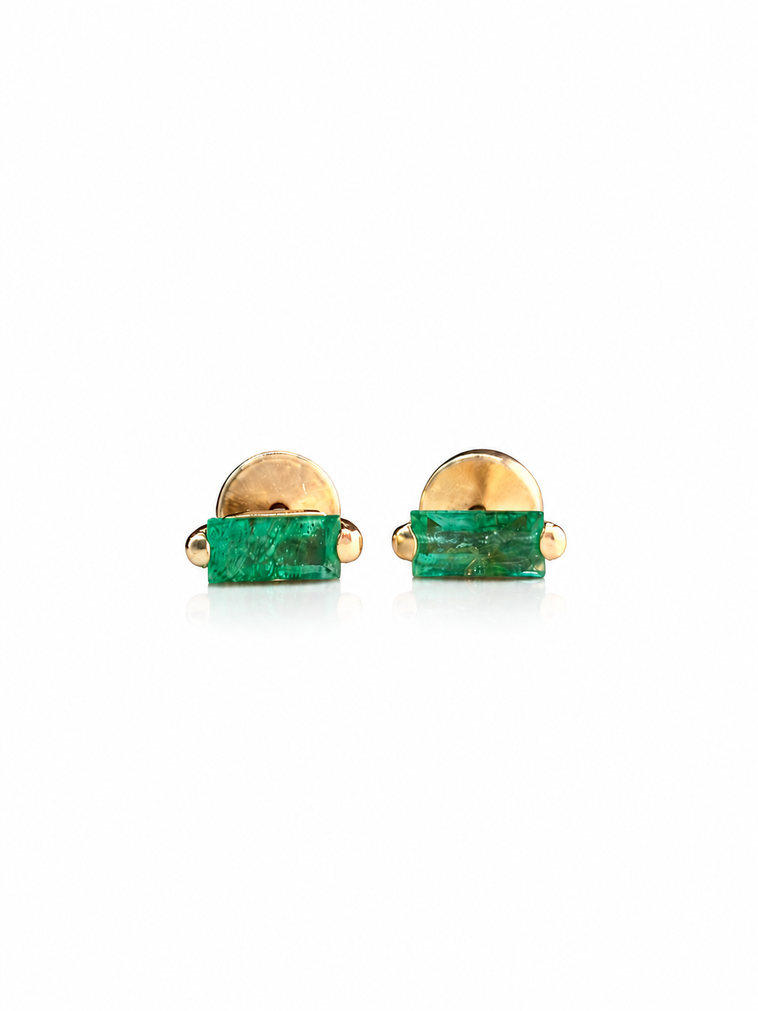 Arete de esmeralda en oro 10k