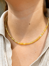 Collar de ópalo con broche y extension oro 10k