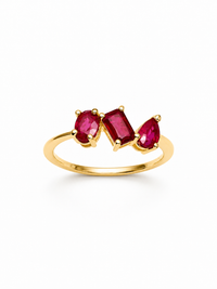 Anillo 3 cortes de rubi en oro 14k
