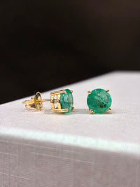 Aretes de esmeralda en oro 14k