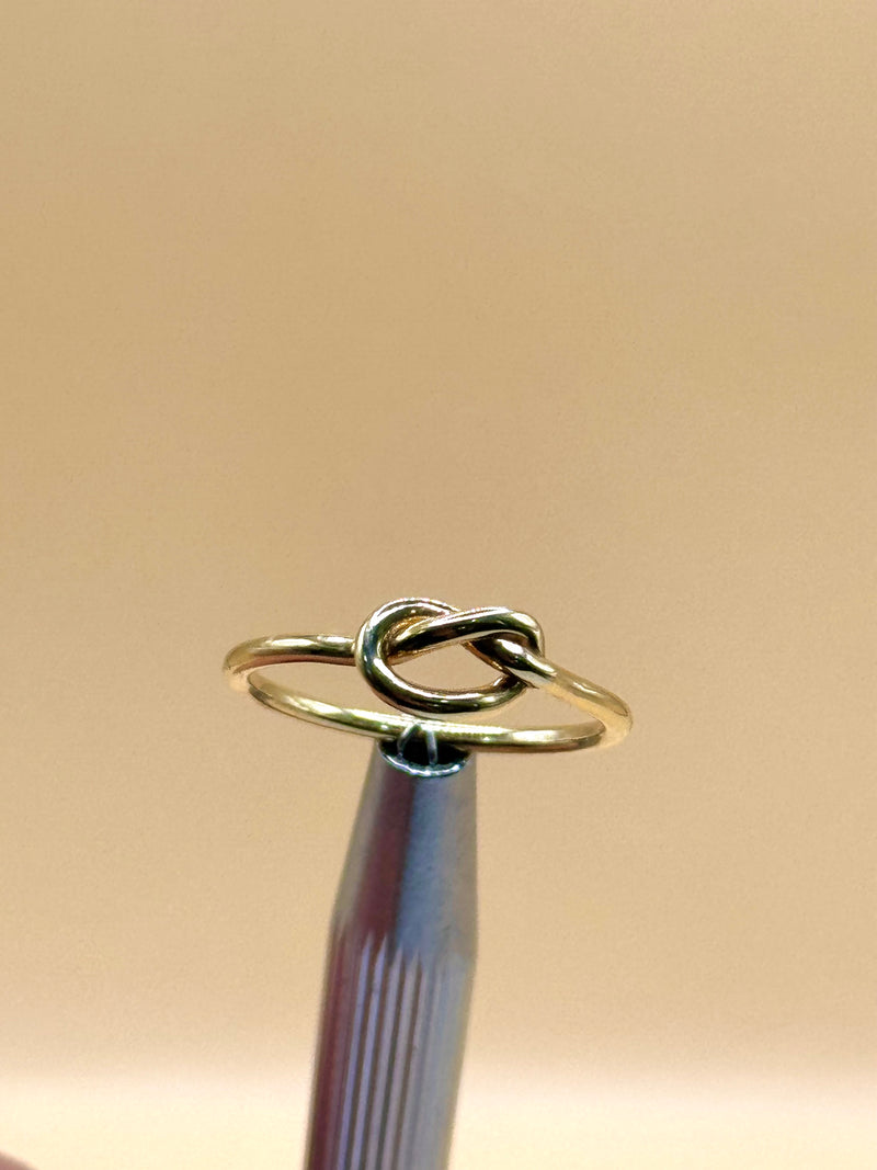 Anillo Nudo oro 14k