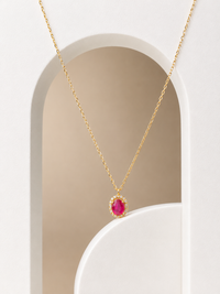 Gargantilla de rubí con halo de diamantes en oro 14k