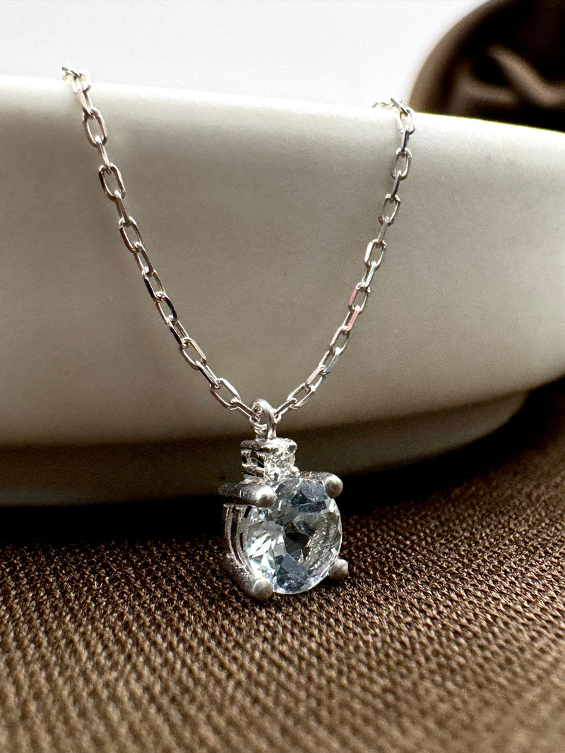 Gargantilla aguamarina 14k