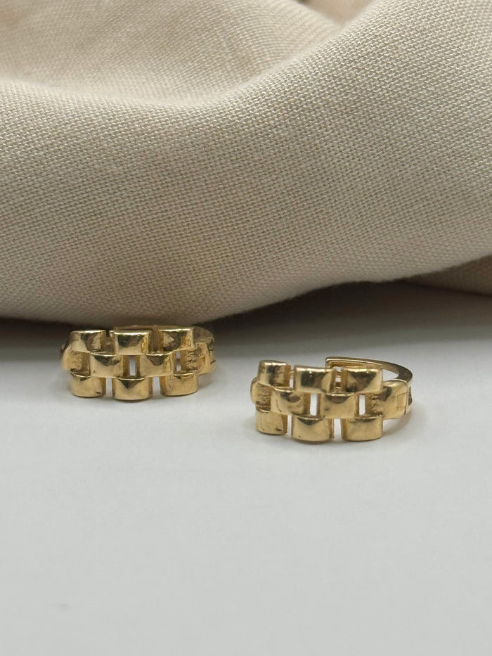 Huggies oro 14k