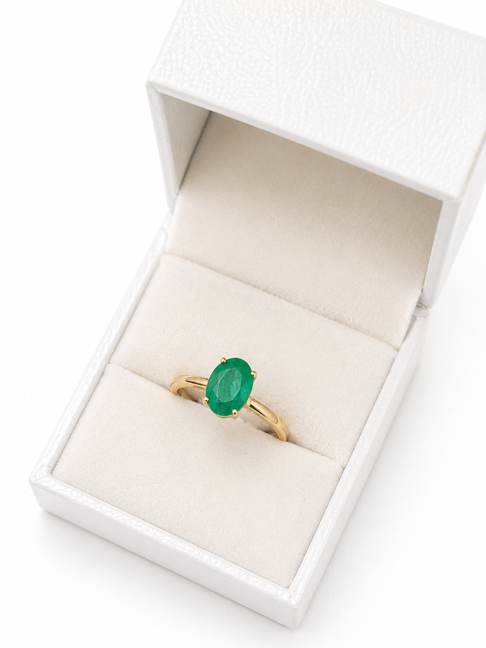 Anillo oval de esmeralda en oro 14k