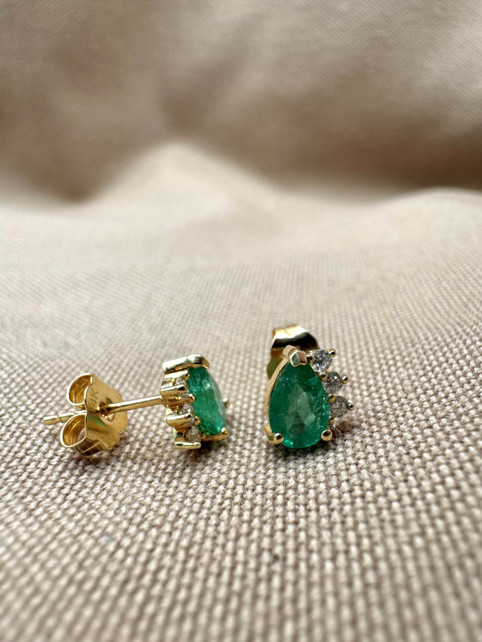 Arete de gota Esmeralda