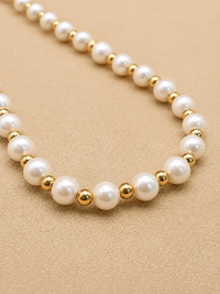 Collar de perla natural con broche oro 10k y bolitas gold filled