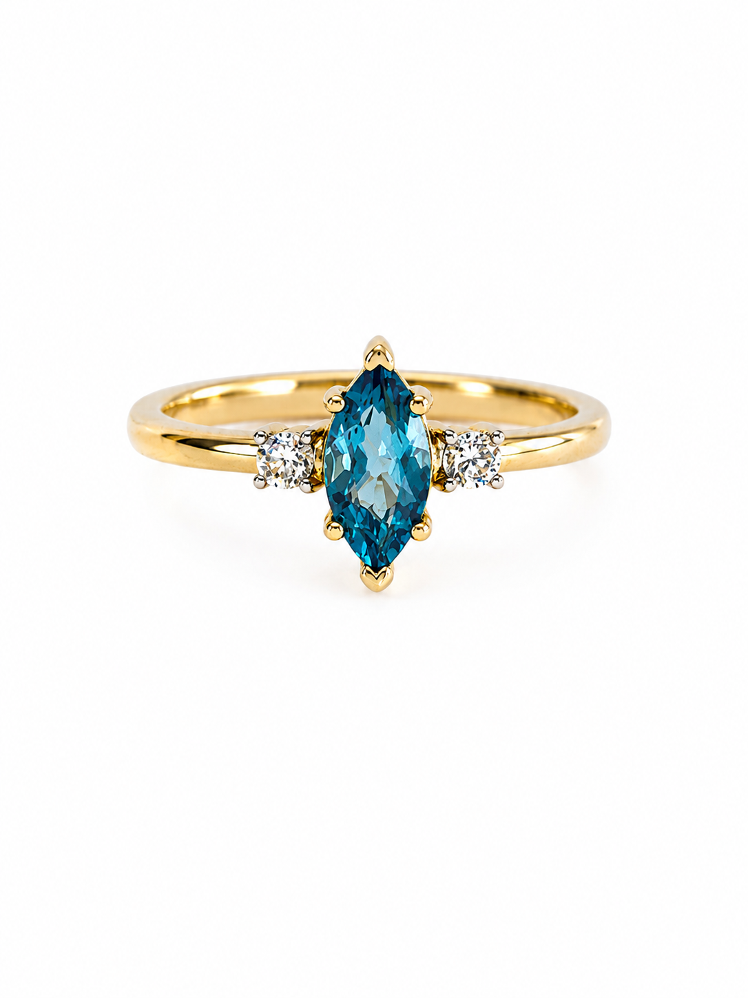 Anillo aguamarina con 2 diamantes en oro 14k