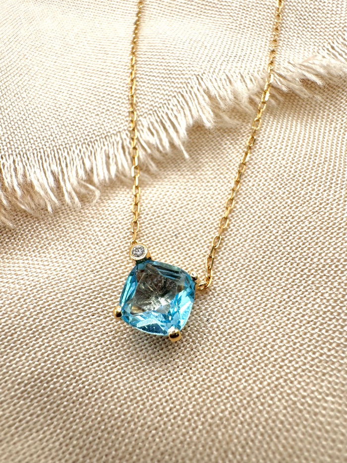 Gargantilla Topacio con diamante oro 14k