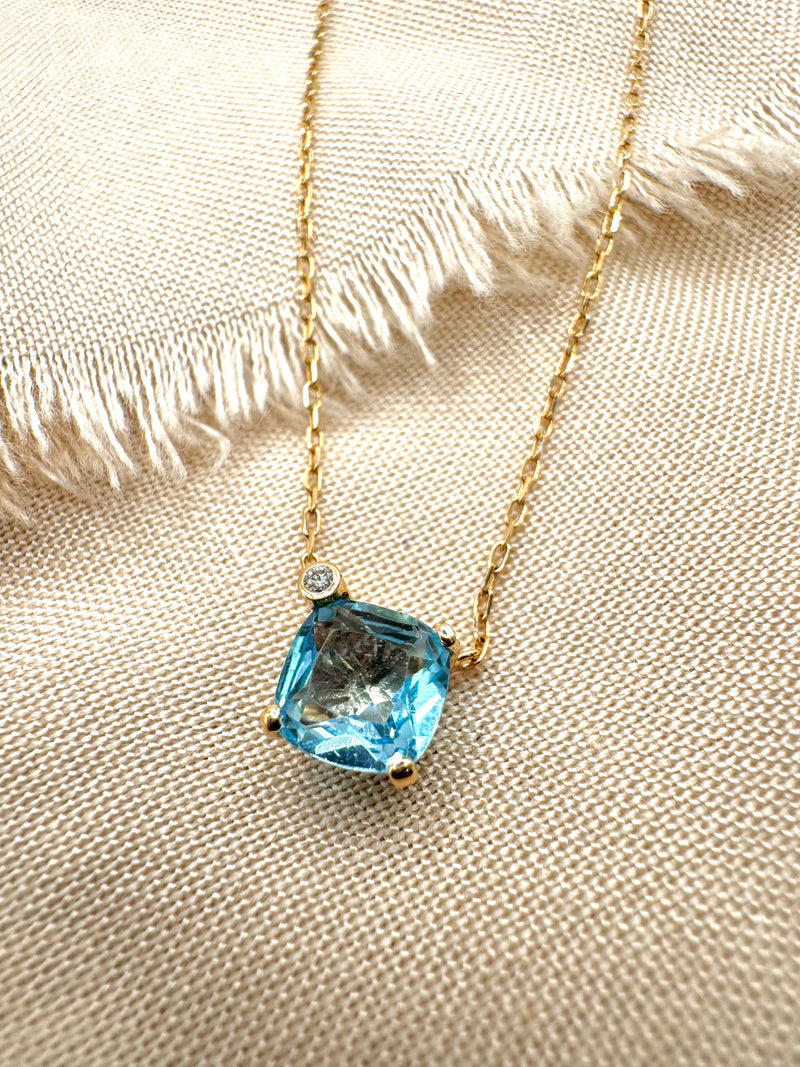 Gargantilla Topacio con diamante oro 14k