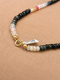 Collar de Zafiro con broche de oro 10k