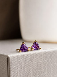 Arete de amatista en oro 14k