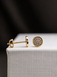 Aretes circular de diamantes en oro 10k