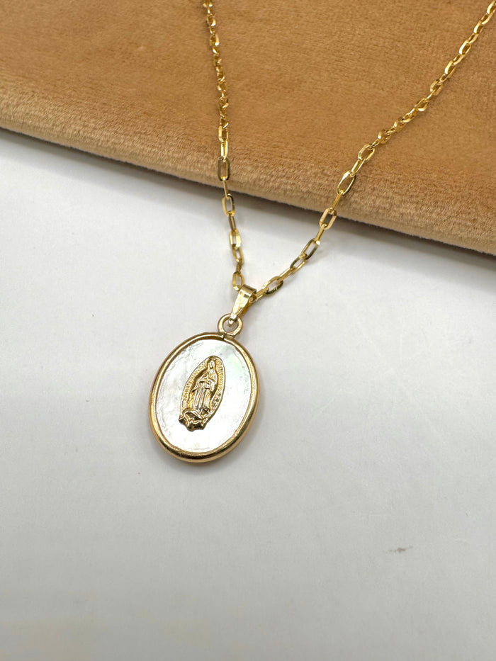 Dije virgen madre pero oro 10k