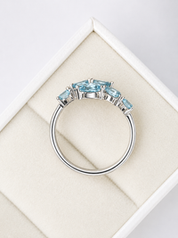 Anillo aguamarina gotas en oro blanco 14k