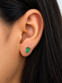 Aretes Esmeralda con 4 mini diamantes en oro 14k