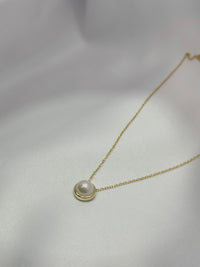 Gargantilla con dije de perla