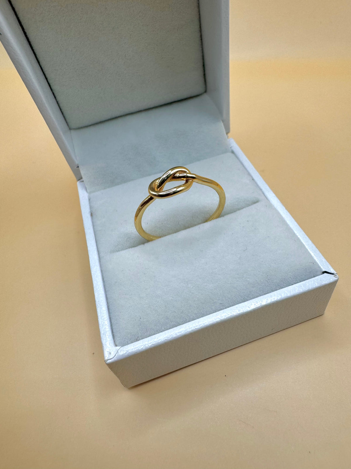 Anillo Nudo oro 14k