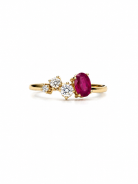 Anillo de rubi oval con 3 diamantes en oro 14k