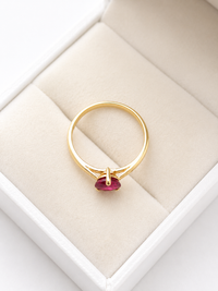 Anillo de rubi en gota oro 14k