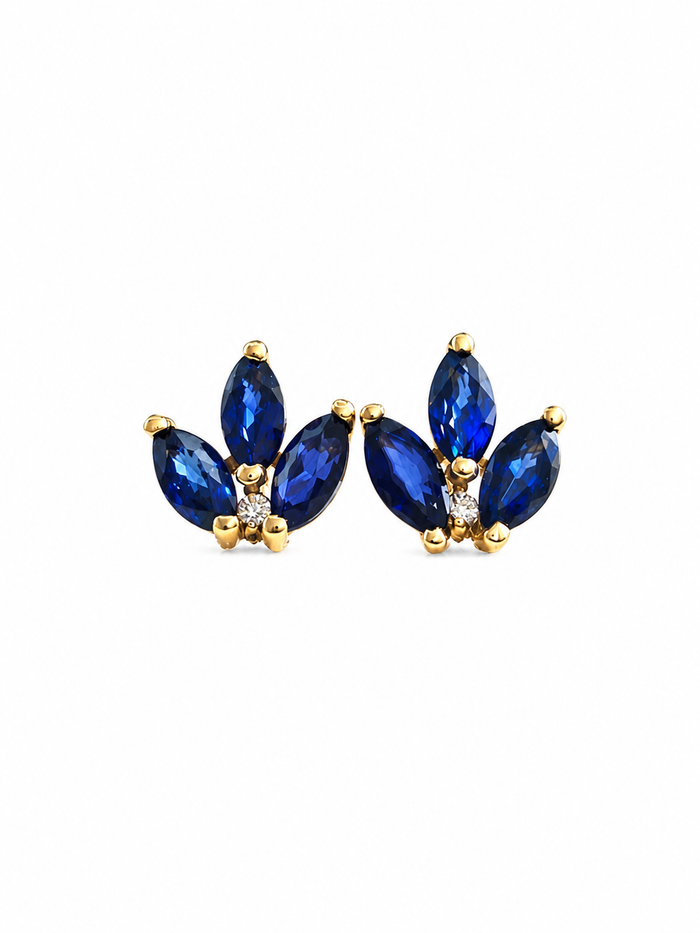 Arete de zafiro con un mini diamante en oro 14k