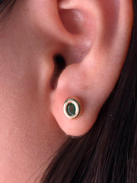 Arete biselado de esmeralda en oro 14k
