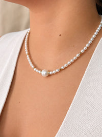 Collar de perla natural con broche oro 10k y bolitas gold filled