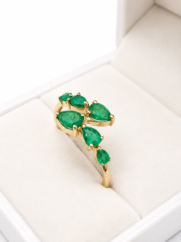 Anillo de esmeralda gotas en oro 14k
