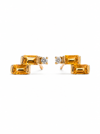 Arete de citrino con un mini diamante en oro 14k