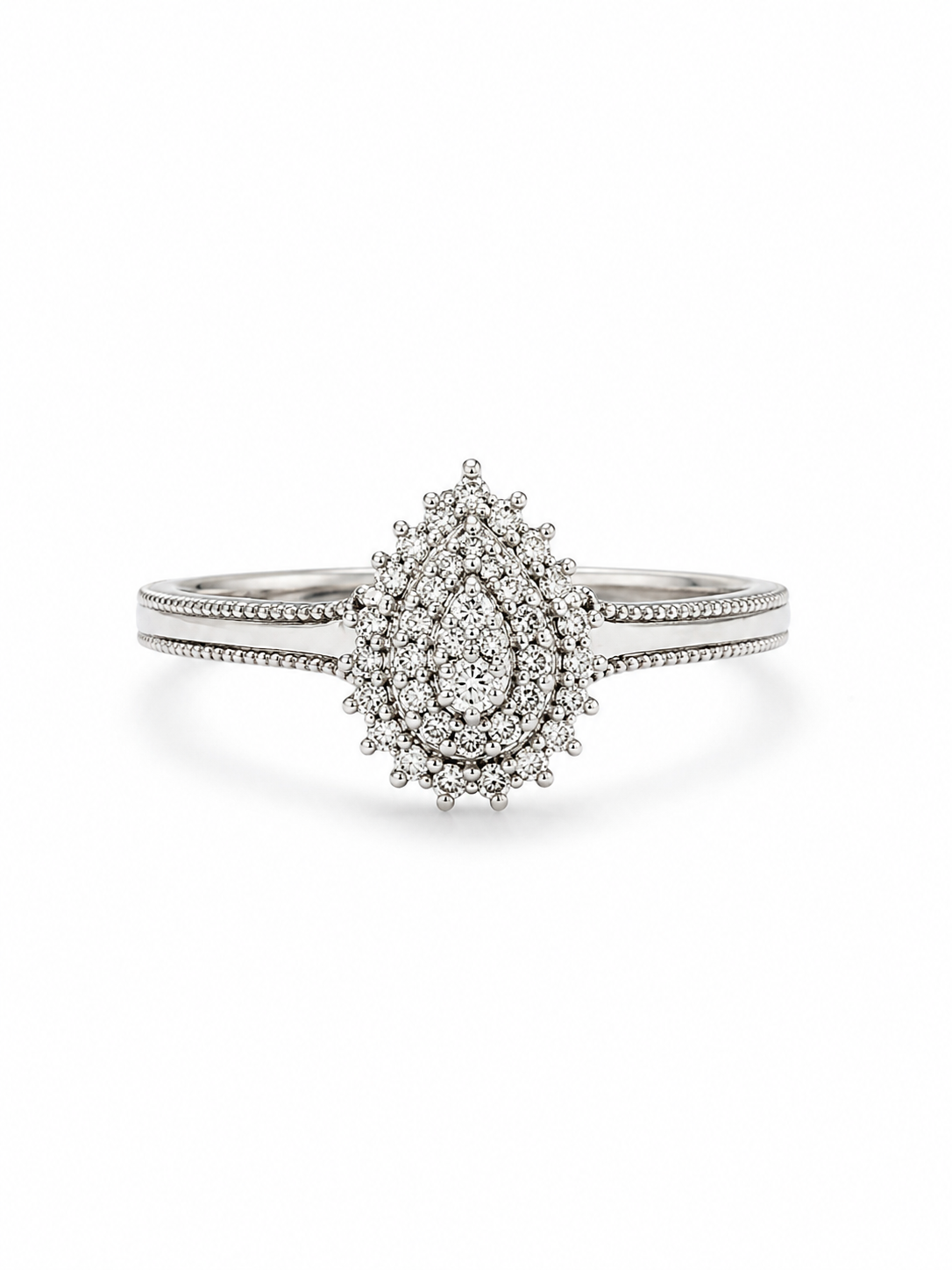Anillo gota con diamantes en oro 14k