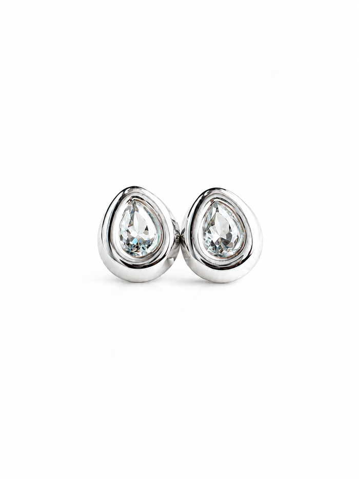 Arete de aguamarina biselado en oro blanco 14k