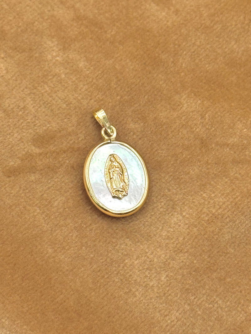 Dije virgen madre pero oro 10k