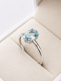 Anillo aguamarina oval en oro 14k