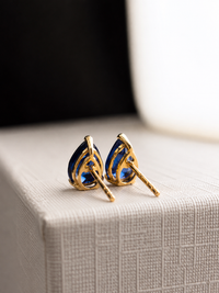 Arete de gota zafiro en oro 14k