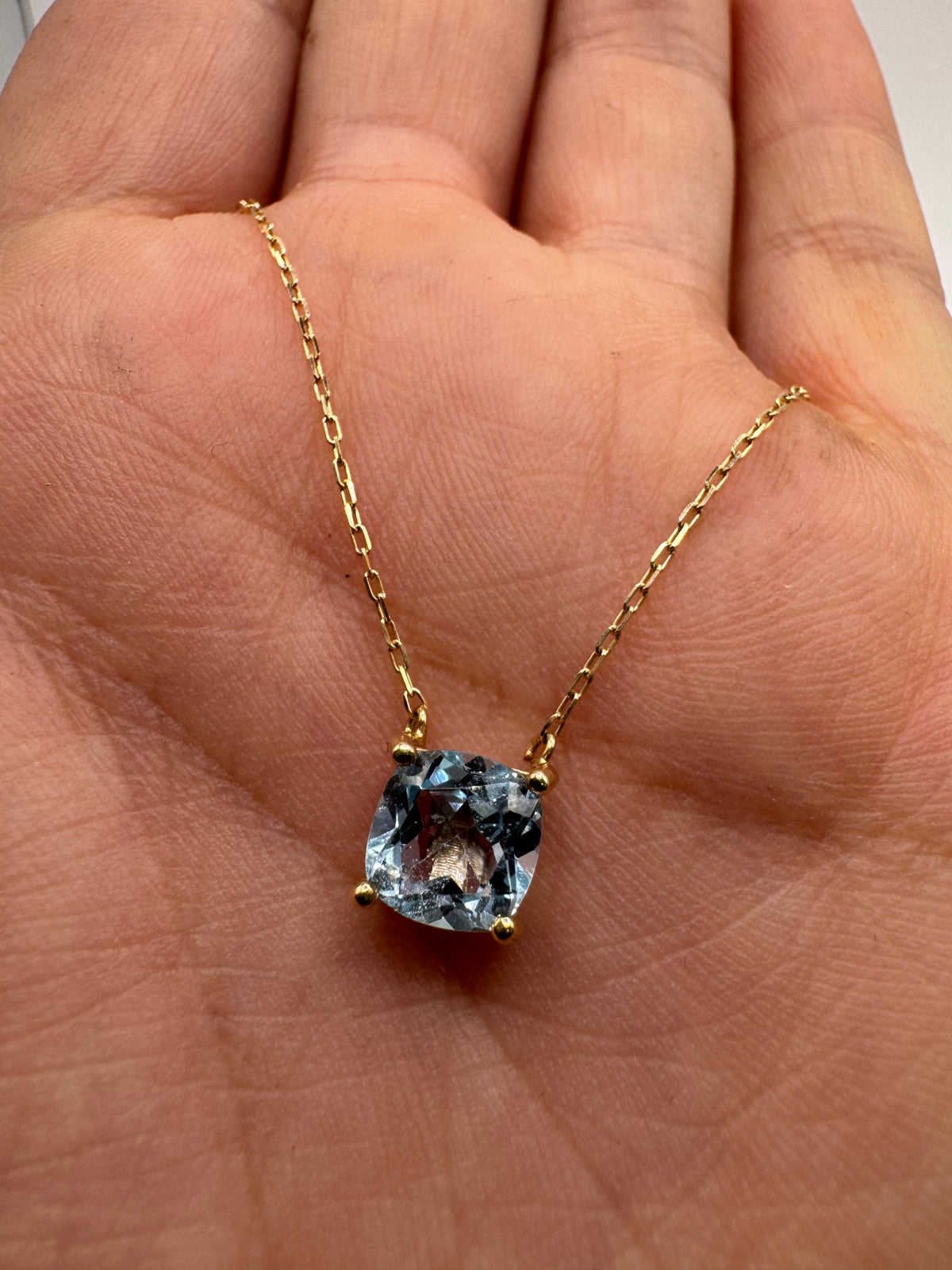Gargantilla Aguamarina 14K