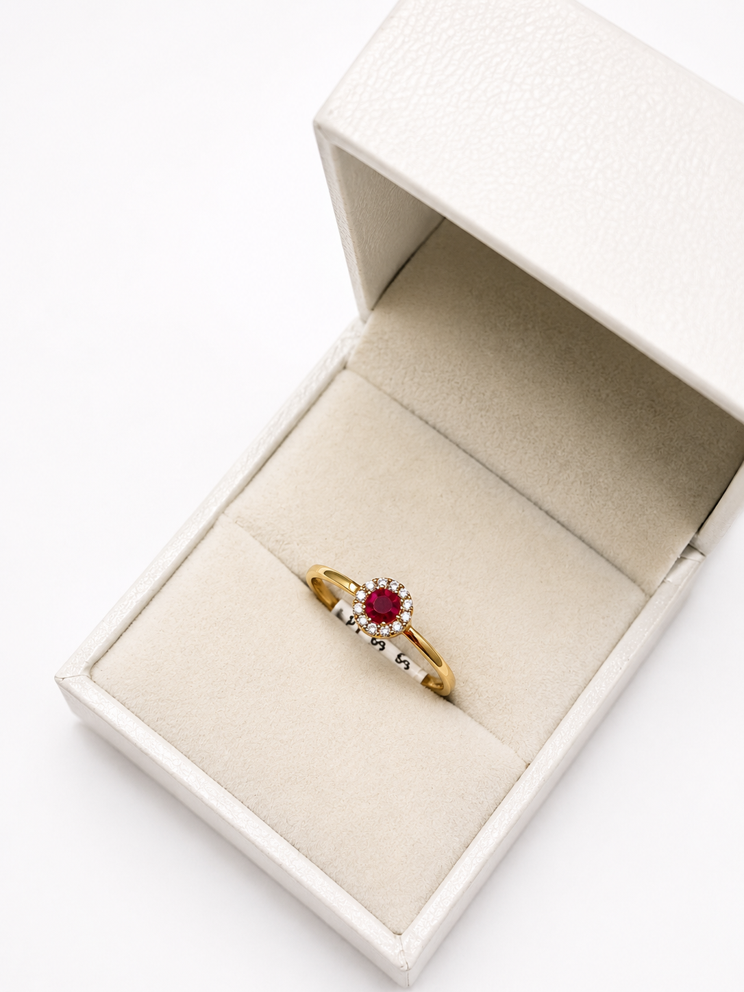 Anillo mini rubi con halo diamantes en oro 14k