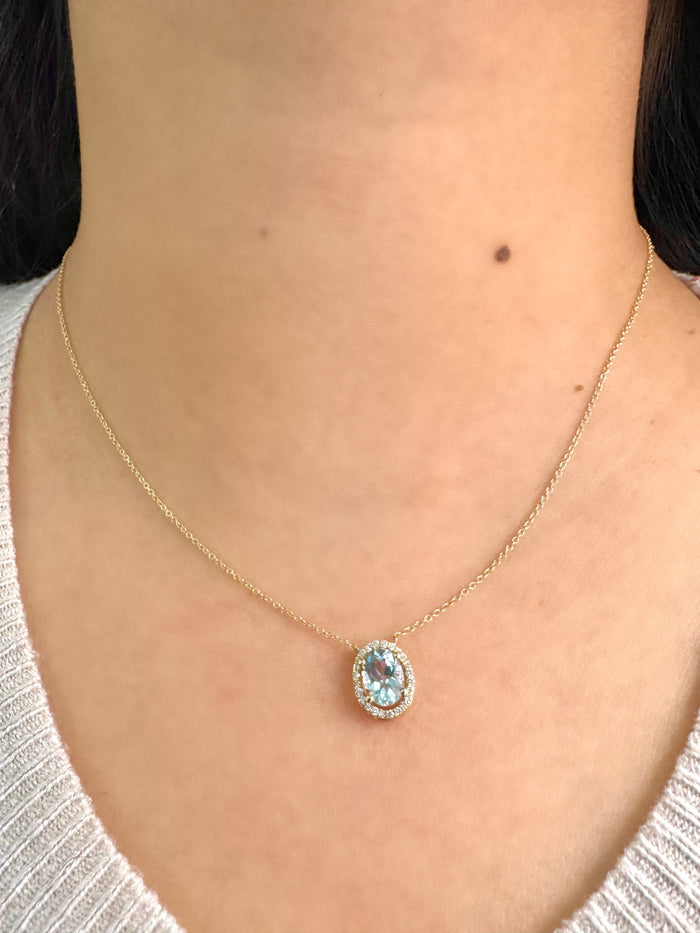 Gargantilla aguamarina y diamantes oro 14k