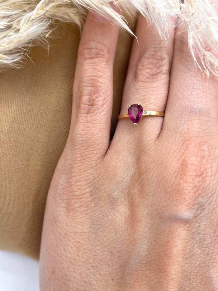 Anillo Rubí oro 14k